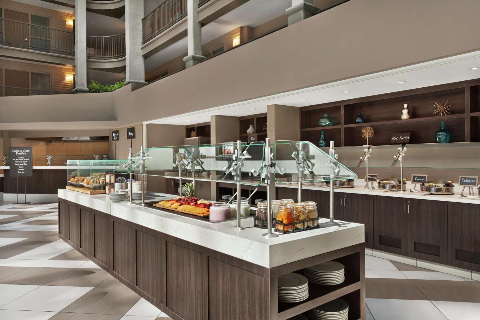 Embassy Suites By Hilton Arcadia-Pasadena Area מראה חיצוני תמונה