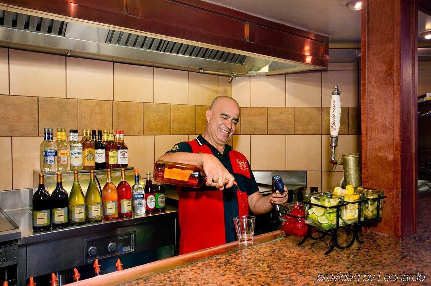 Embassy Suites By Hilton Arcadia-Pasadena Area מראה חיצוני תמונה