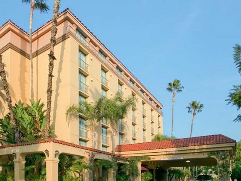 Embassy Suites By Hilton Arcadia-Pasadena Area מראה חיצוני תמונה