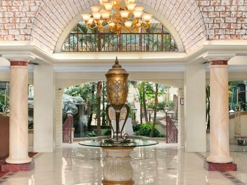 Embassy Suites By Hilton Arcadia-Pasadena Area מראה חיצוני תמונה